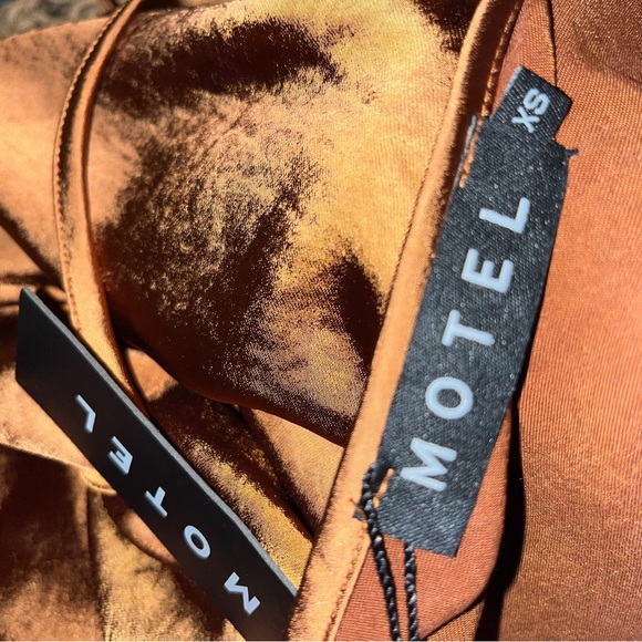 Motel Rocks Slip Dress - Picture 4 of 4